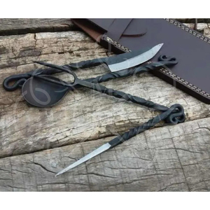 Ensemble de couverts de camping à manche torsadé avec couteau, cuillère et fourchette dans une pochette en cuir pour la cuisine en plein air - Product Image 3