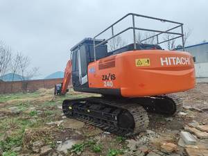 รถขุดไฮดรอลิกแบบล้อ Hitachi ZX240-3 มือสอง ปี 2023 สภาพ 95% ใหม่ ใช้งานน้อย เครื่องยนต์ 125 กิโลวัตต์ กำลัง 23 ตัน บุ้งกี๋ 1.2 เมตร - Product Image 2