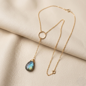Collier pendentif goutte d'eau en labradorite naturelle 18 mm, laiton plaqué or rose, personnalisable, bijoux pierre de avril - Product Image 4