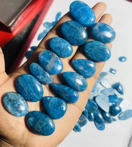 Lote de Apatita Azul Natural al Por Mayor – Gema Suelta de Calidad AAA, Cabujón Pulido Liso para la Fabricación de Joyas - Product Image 1