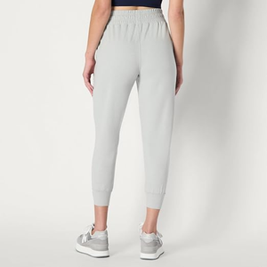Pantalon de jogging capri athlétique pour femme, léger, doux, performant pour l'entraînement - Product Image 4