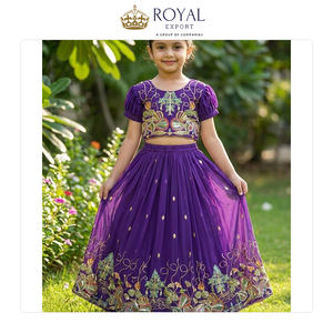 Lehenga Choli de Diseño Ligero y de Alta Calidad para Bodas, con Bordado de Lentejuelas en Faux Georgette, para Niñas - Product Image 4