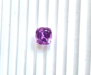 20.42ธรรมชาติ carats kunzite เบาะตัดหินสำหรับทำเครื่องประดับที่ดีทำอัญมณี - Product Image 1