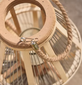 Lanternes suspendues en bambou rustiques et écologiques du Vietnam au charme intemporel pour la décoration de la maison et les célébrations du Nouvel An - Product Image 6