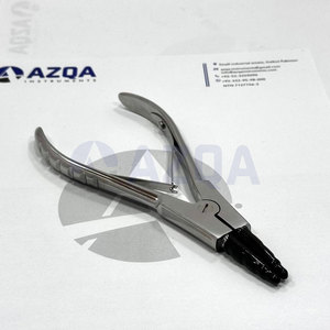Pince à ouvrir les anneaux professionnelle en acier inoxydable avec embout en caoutchouc, 3 encoches, 6 pouces, outil pour studio de piercing corporel - Product Image 3
