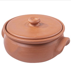 Casserole artisanale en terre cuite à cuisson lente avec couvercle, ustensile de cuisine traditionnel en terre cuite écologique - Product Image 2