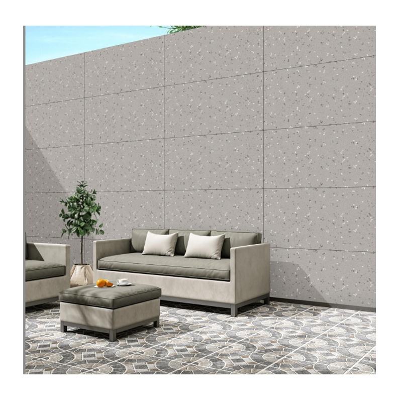 สีเทาอ่อน