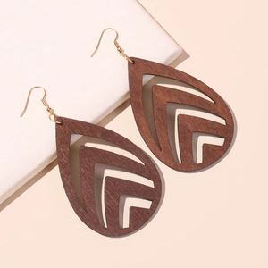 Pendientes de Madera Pulida Hechos a Mano en India con Diseño de Ángel, Elegantes y Ecológicos para Mujeres y Niñas, Joyería de Alta Calidad - Product Image 1
