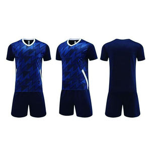 Nouveaux ensembles d'uniformes de football pour hommes 2025 – 100 % polyester respirant, anti-transpiration et séchage rapide, noms d'équipe personnalisables - Product Image 3