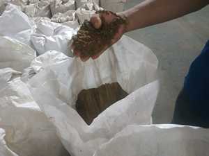 90% Farine de sang protéiné Poudre rentable Aliments pour bétail et volaille pour une croissance optimale du porc cheval - Product Image 3