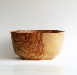 Tazón de Madera de Olivo Hecho a Mano, Ecológico, Duradero, Estilo Americano, Decorativo, para Ensaladas y Frutas, 1 kg - Product Image 1