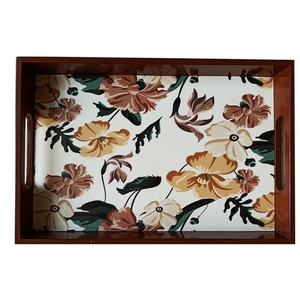 Bandeja Decorativa Rectangular con Estampado de Grullas y Lago de Lotos, Bandeja de Servir de Madera con Acabado Oscuro de Lujo para Pedidos al por Mayor - Product Image 3