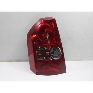 300 Luces Traseras Usadas Izquierdas 04806371AC - Product Image 1
