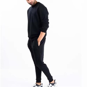 OEM Wholesale Unisex Men's Sweatsuits 2 Pieces Set 100% Cotton made Breathable Sweatsuits for Sale in Low Price - Product Image 3