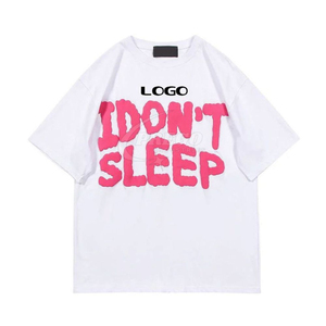 T-shirt blanc oversize pour homme, manches courtes, col rond, imprimé lettres en relief, style streetwear, en jersey de coton, logo positionné à l'avant - Product Image 1