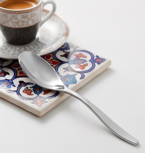 Ensemble de couverts en argent poli miroir, manche courbé, couverts modernes en acier inoxydable, vaisselle de luxe pour une table élégante, idéal pour offrir - Product Image 2