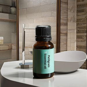 Huile Essentielle de Petitgrain 100% Pure et Huile d'Arbre à Thé Certifiées GMP, Fourniture en Gros à Faible Coût pour l'Industrie Cosmétique, Nourrissante et Éclaircissante (ODM/OEM) - Product Image 6