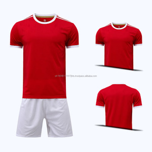 Maillot et short de football personnalisés de qualité supérieure, respirants, 100% polyester, vente directe d'usine - Product Image 4