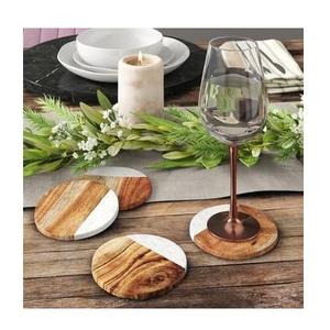 Ensemble de sous-verres en bois massif naturel de qualité supérieure avec finition lisse pour la protection de la table de cuisine, de la salle à manger et du comptoir de bar - Product Image 2