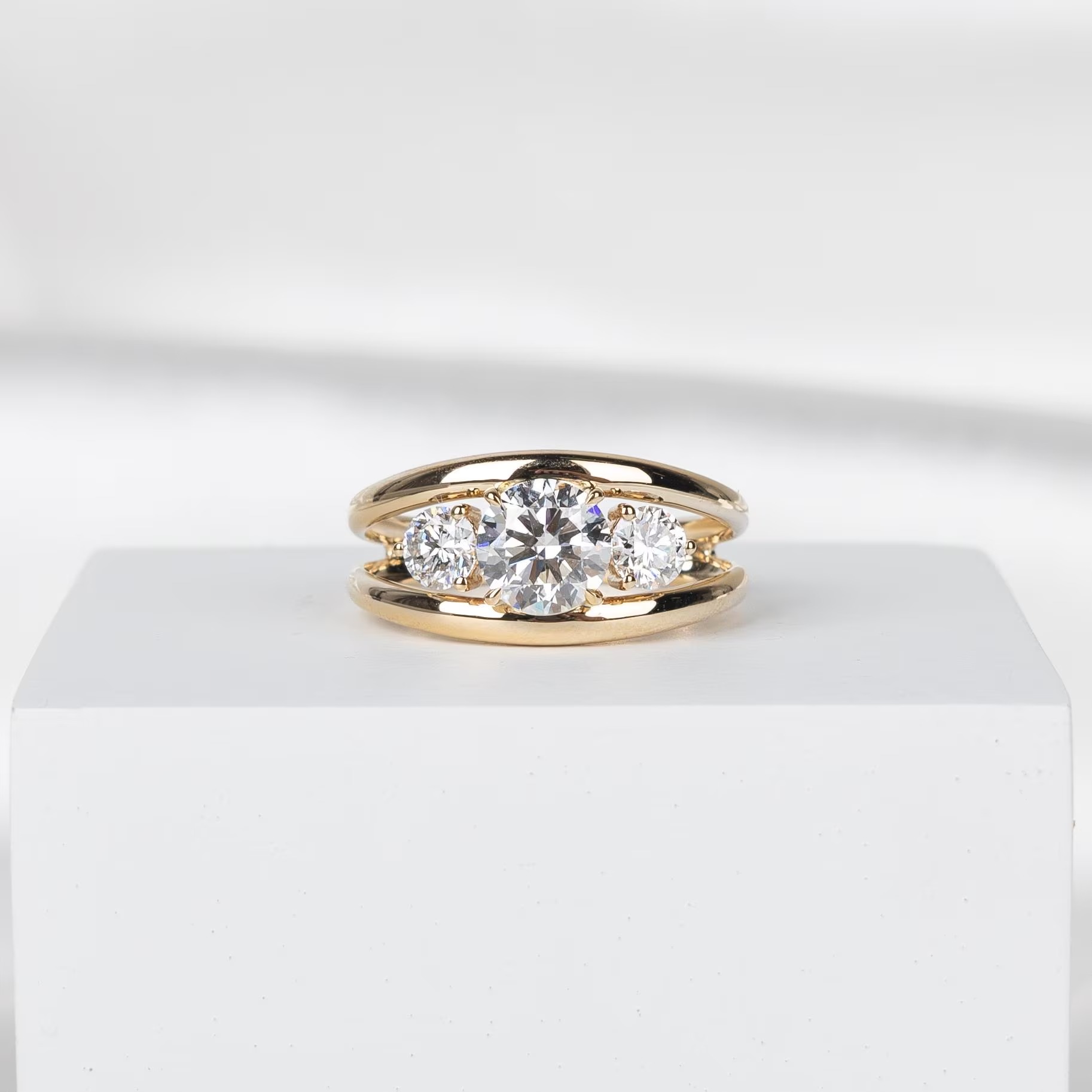 ทองคำสีเหลือง