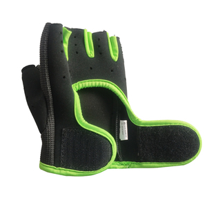 Gants de sport en maille respirante avec logo personnalisé - Gants de musculation sans doigts en gros avec sangles de poignet ajustables pour un ajustement parfait - Product Image 5