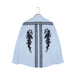เสื้อเชิ้ตแขนยาวลำลองผู้ชายลายพิมพ์ดิจิทัลสีน้ำเงิน ผ้าป๊อปลินเนื้อนุ่ม ระบายอากาศได้ดี แห้งเร็ว ลายพิมพ์แบบกำหนดเอง สำหรับฤดูใบไม้ผลิ - Product Image 4