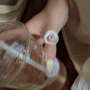 Bague en argent sterling S925, version coréenne, design de niche, blanc brûlé, rétro, simple, élégante et tendance - Product Image 3