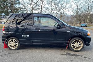 Suzuki Alto Works RSZ 4WD de 2000 - Product Image 2