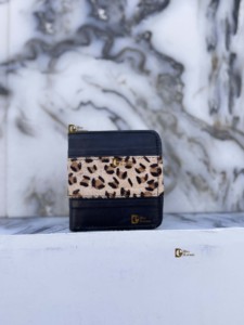 Cartera de Cuero Genuino con Diseño Nuevo, Cartera de Hombre con Estampado de Piel de Vaca, Tarjetero con Piel de Leopardo, Regalo en Oferta para Él - Product Image 4