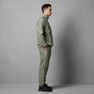 Conjunto Deportivo Casual para Hombre, Color Verde Oliva, con Cierre Completo, Cuello Alto, Transpirable, Ligero, de Poliéster, con Bolsillos Laterales - Product Image 3