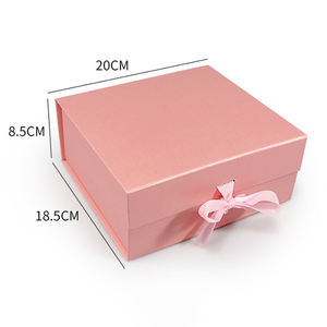 Caja Magnética de Cartón Rígido Rosa Ecológica Personalizada para Zapatos, Ropa, Perfumes, con Personalización de Logotipo, para Regalo - Product Image 1