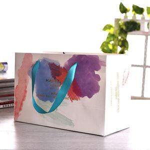 Bolsas de Regalo de Papel Kraft Ecológicas de Alta Calidad, Venta al Por Mayor, Empaquetado Promocional para Compras, Uso con Velas, Impresión con Laminación - Product Image 3