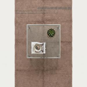 Alfombra de Lana Anudada a Mano de Primera Calidad, Color Taupe Marrón, Diseño Minimalista a Rayas con Flecos para Decoración Moderna del Hogar - Product Image 3