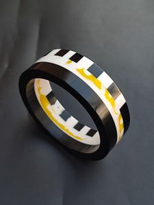 Bracelets en résine faits à la main, accessoires de mode pour femmes, bracelets décoratifs uniques pour un usage décontracté, pour le bureau - Product Image 5