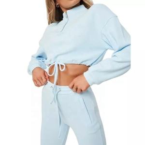 Nouvel arrivage : Sweat-shirt court zippé en molleton de coton tricoté délavé à l'acide pour femme, avec logo personnalisé, idéal pour le yoga et le sport. - Product Image 1