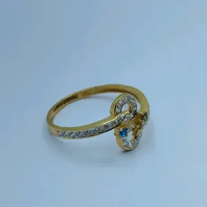 Bague classique en or pur 22 carats, motif floral rétro, bijoux fins élégants pour femmes, bague en or vintage avec incrustation de turquoise circulaire - Product Image 2