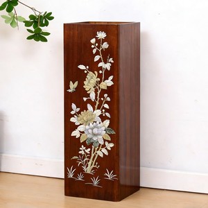 Porte-parapluie en bois de pin conçu par des artisans avec motif floral |   Vente en gros - Product Image 2
