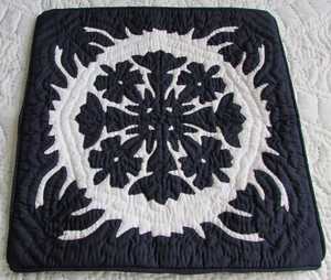 Beautiful <b>Indian</b> Handmade Designer Round Shaped 100% Cotton Hawaiian <b>Quilts</b> For Home, Hotel Bedding Decoration <b>Quilts</b> - Product Image 1