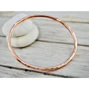 Brazalete de Cobre Trenzado con Tapas de Contraste, Brazalete Abierto de Múltiples Hilos para Hombre y Mujer, Accesorio de Moda - Product Image 4