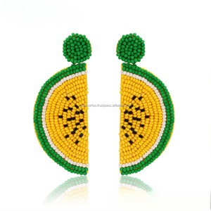 ต่างหูดีไซน์ใหม่สไตล์โบฮีเมียนลายดอกไม้ ทำมือประดับลูกปัด เหมาะเป็นของขวัญ - Product Image 4