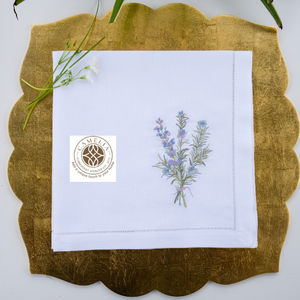 Lino natural con múltiples bordados de rosas, suave pero duradero, que agrega una elegancia romántica a las mesas y reuniones especiales. - Product Image 1