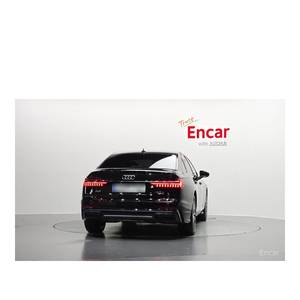 Audi A6 45 TDI quattro Premium décembre 2022 42 112 km Diesel Sièges en cuir Volant à gauche Caméra de recul - Product Image 4