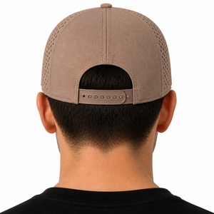 หมวกแก๊ปแบบ Unisex ผ้าฝ้ายนุ่ม ทรงไม่แข็ง ปรับสายได้ สไตล์ลำลอง คลาสสิก เรียบง่าย สวมใส่สบาย เหมาะสำหรับใช้ในชีวิตประจำวัน ดีไซน์เรียบร้อย - Product Image 5