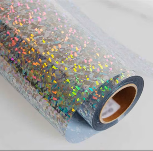 Rollo de Película Holográfica Plateada al por Mayor, Película de Laminación Reflectante con Brillo Arcoíris para Impresión de Empaques, Etiquetas, Adhesivos y Decoración - Product Image 2
