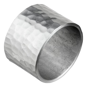 Anneaux de serviette en acier inoxydable martelé – Nouveauté très prisée pour la décoration de table lors de mariages, banquets et fêtes - Product Image 1