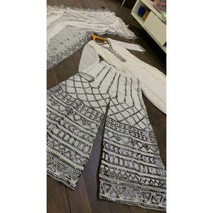 Conjunto de traje de fiesta para mujer con Secuencia de hilo y artefactos de trabajo de papel - Product Image 1