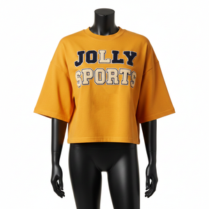 เสื้อครอปท็อปผู้หญิง ผ้าคอตตอนเจอร์ซีย์พรีเมียม GSM นุ่ม สีมัสตาร์ด ทรงครอป ปักโลโก้ตามสั่ง ระบายอากาศได้ดี เสื้อครอปท็อปผู้หญิง - Product Image 1