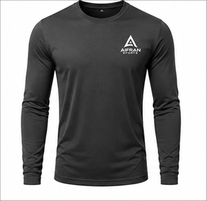 Camiseta Deportiva Blanca de Manga Larga con Cuello Redondo y Logotipo Estampado para Entrenamiento Físico - Product Image 3