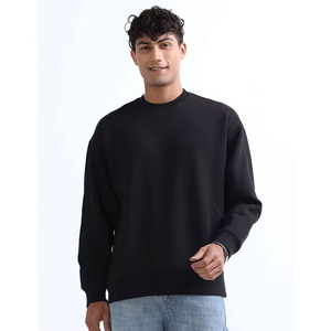 Sudadera Negra de Cuello Redondo para Hombre, Corte Regular, Tejido de Algodón, Estilo Casual Otoñal - Product Image 1
