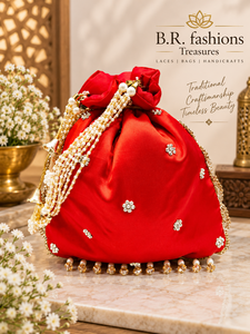 B.R. Bolsa de Cordón con Bordado de Vaca en Seda Roja de Lujo, con Borlas de Perlas, Hecha a Mano con Artesanía Tradicional - Product Image 4
